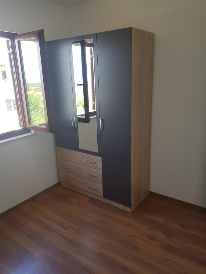 Apartman Ravlic Malinska Exterior foto
